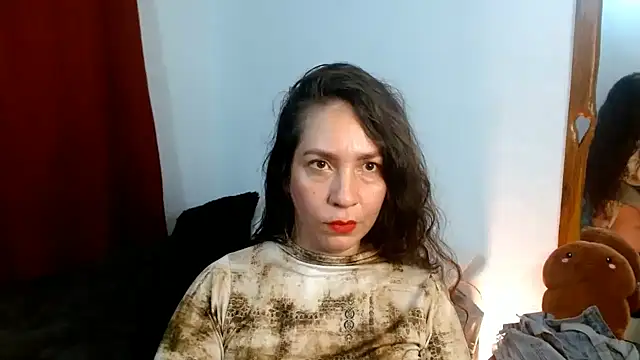 Snapshot of naihroby chatting on 02-27-25, 04:41 naihroby online show from 02-27-25, 04:41