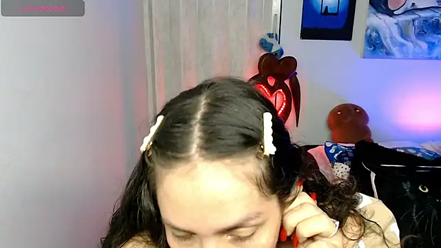 Snapshot of naihroby chatting on 04-22-26, 04:59 naihroby online show from 04-22-26, 04:59
