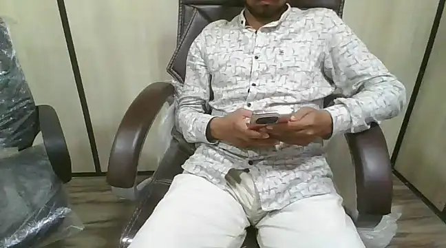 Snapshot of Ishan003 chatting on 12-07-24, 06:10 Ishan003 online show from 12-07-24, 06:10