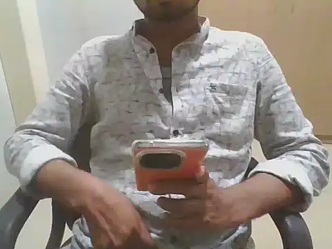 Snapshot of Ishan003 chatting on 01-18-25, 03:05 Ishan003 online show from 01-18-25, 03:05