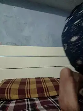 Snapshot of Priya_Strip chatting on 12-07-24, 04:31 Priya Strip online show from 12-07-24, 04:31