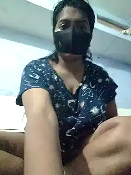 Snapshot of Priya_Strip chatting on 12-24-24, 05:38 Priya Strip online show from 12-24-24, 05:38