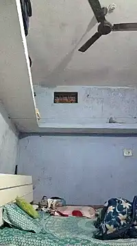 Snapshot of Priya_Strip chatting on 01-06-25, 07:24 Priya Strip online show from 01-06-25, 07:24