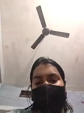 Snapshot of Priya_Strip chatting on 02-18-25, 07:09 Priya Strip online show from 02-18-25, 07:09