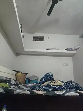 Snapshot of Priya_Strip chatting on 11-07-25, 01:33 Priya Strip online show from 11-07-25, 01:33