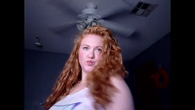 Scarlettredff online show from 10-10-25, 03:05