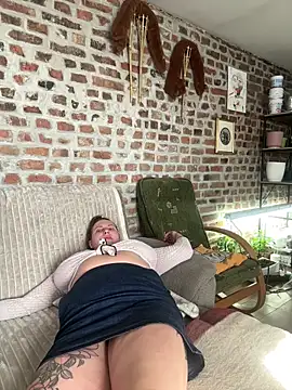 Snapshot of Yanacool007 chatting on 03-03-26, 12:44 Yanacool007 online show from 03-03-26, 12:44