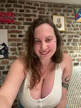 Snapshot of Yanacool007 chatting on 03-17-26, 11:41 Yanacool007 online show from 03-17-26, 11:41