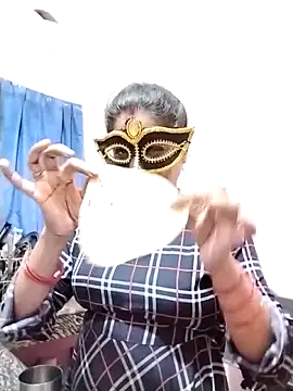 Babydoll 18 online show from 11-10-25, 03:00