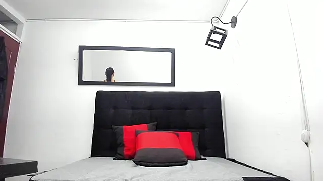 brittany williams  online show from 01-24-25, 12:20