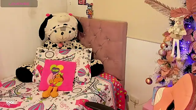 bruneettklaryss online show from 12-22-24, 10:28