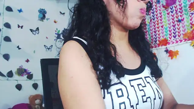 Alisxon4u online show from 02-11-25, 04:11