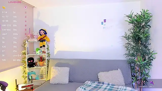 natty romanof 18 online show from 02-24-26, 12:03