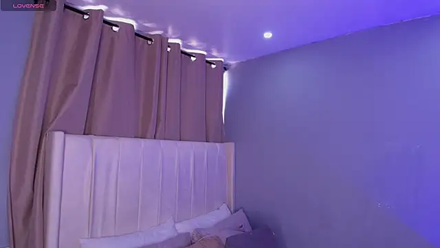 Shenoa1 online show from 11-11-25, 02:39