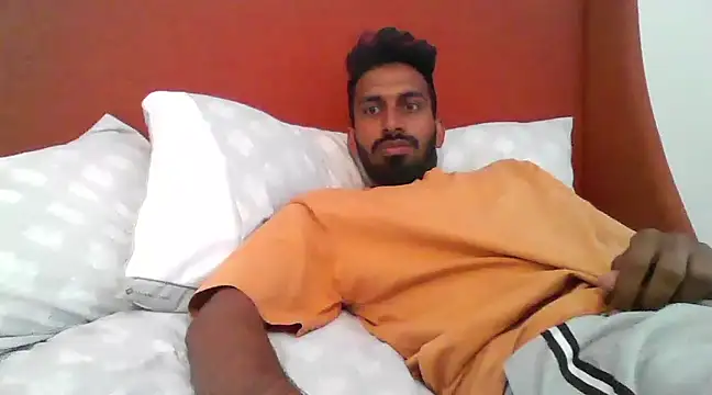 skinny  boy   online show from 02-17-25, 08:15