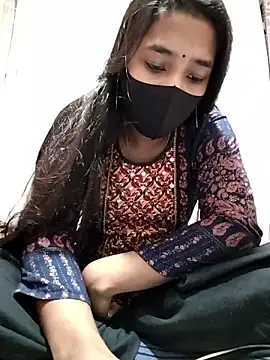 Snapshot of Etha-Moni chatting on 12-04-24, 06:17 Etha-Moni online show from 12-04-24, 06:17