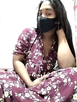 Snapshot of Etha-Moni chatting on 12-09-24, 11:47 Etha-Moni online show from 12-09-24, 11:47