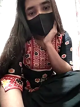 Snapshot of Etha-Moni chatting on 01-21-25, 06:23 Etha-Moni online show from 01-21-25, 06:23