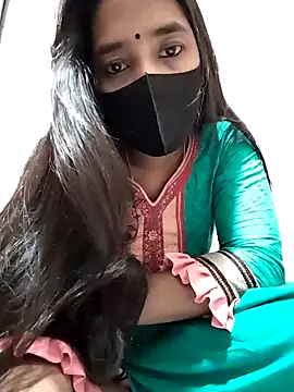 Snapshot of Etha-Moni chatting on 02-06-25, 10:26 Etha-Moni online show from 02-06-25, 10:26