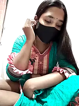 Snapshot of Etha-Moni chatting on 02-06-25, 06:02 Etha-Moni online show from 02-06-25, 06:02