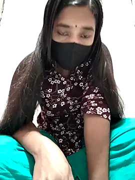 Snapshot of Etha-Moni chatting on 02-15-25, 05:50 Etha-Moni online show from 02-15-25, 05:50