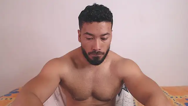 Snapshot of freddsexxx chatting on 04-15-26, 01:29 freddsexxx online show from 04-15-26, 01:29