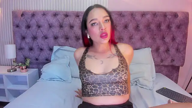 EMILYY FOXY online show from 02-11-25, 07:38