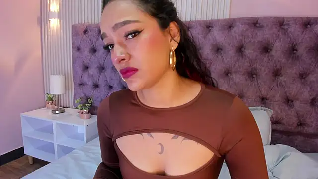 EMILYY FOXY online show from 02-23-25, 07:38