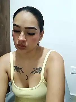 EMILYY FOXY online show from 09-25-25, 11:52