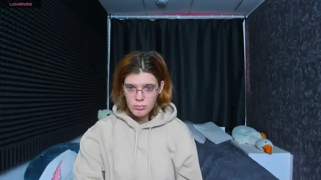 KIKI Krash online show from 02-17-25, 10:07