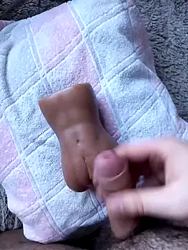 Snapshot of mattarm3122 chatting on 12-27-24, 03:04 mattarm3122 online show from 12-27-24, 03:04