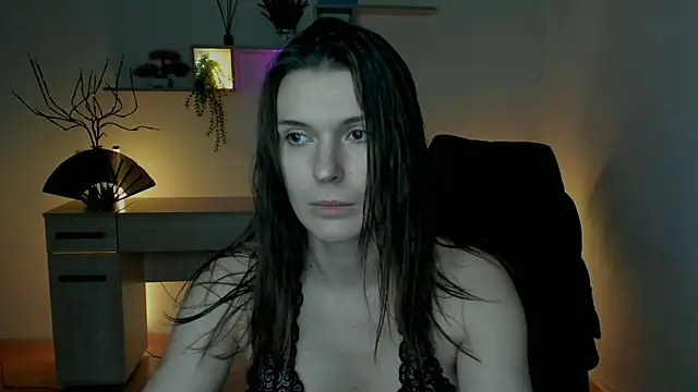 EricaPowers online show from 12-12-24, 10:34