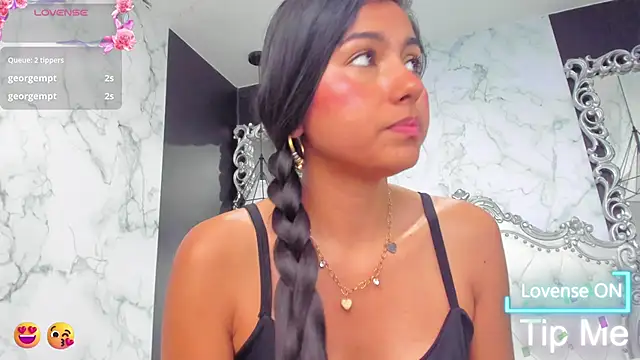 Emmy Cute18 online show from 12-23-24, 02:17
