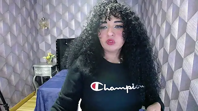 Sofiacowperx online show from 02-11-25, 04:02