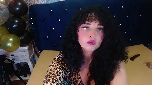 Sofiacowperx online show from 03-30-26, 07:37