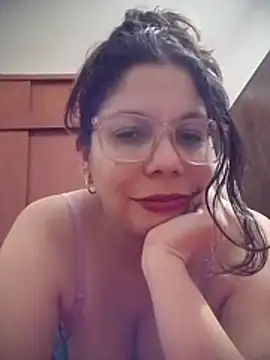 Carliina Soussa online show from 05-25-26, 01:00