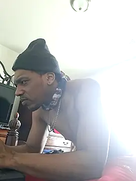 bigboytoy912 online show from 04-18-26, 03:49