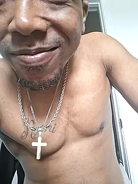 bigboytoy912 online show from 04-30-26, 06:14