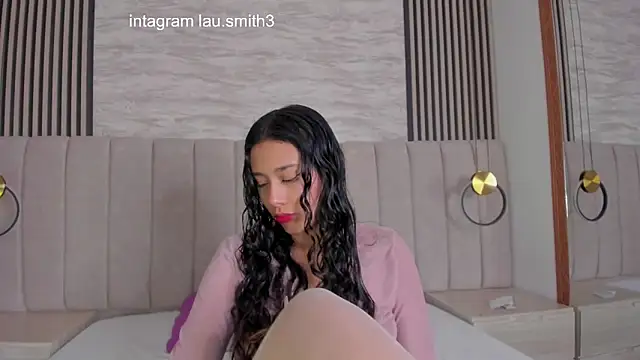 laura smith33 online show from 09-22-25, 02:08