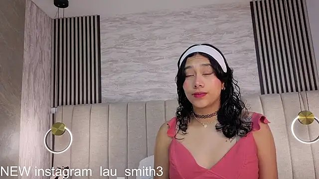 laura smith33 online show from 02-09-26, 12:09