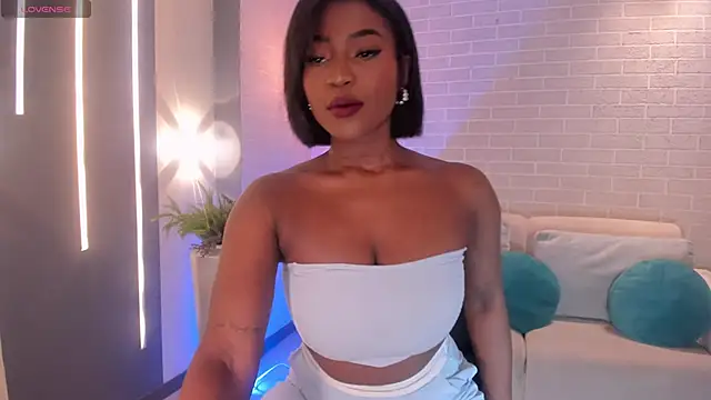 SavannahStorm online show from 02-16-25, 01:16