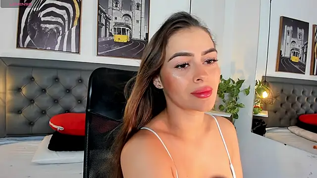 Snapshot of alicee_cooper chatting on 03-01-25, 01:18 alicee cooper online show from 03-01-25, 01:18