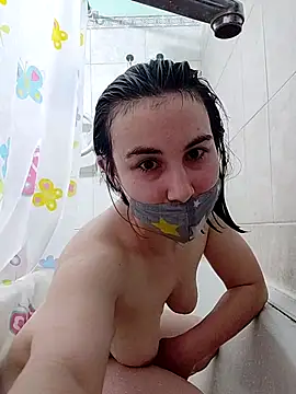 Snapshot of MikaKors chatting on 02-25-25, 07:36 MikaKors online show from 02-25-25, 07:36