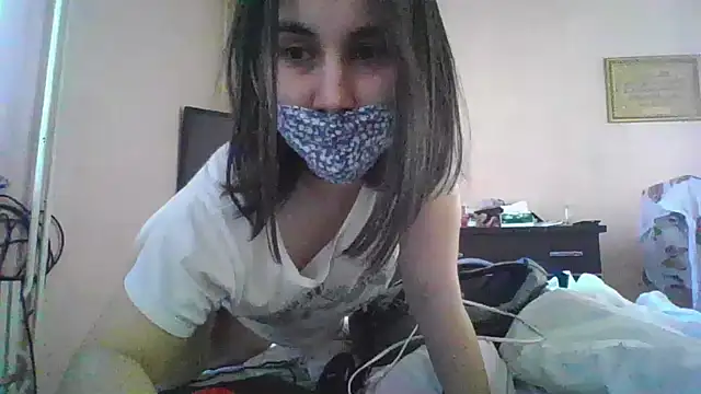 Snapshot of MikaKors chatting on 03-16-25, 08:21 MikaKors online show from 03-16-25, 08:21