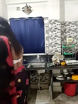 Cute Kritika online show from 10-26-25, 04:18