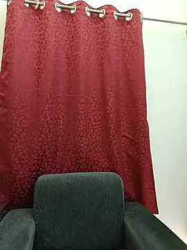 Cute Kritika online show from 05-14-26, 03:46