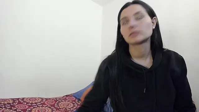 Nathaly love96 online show from 01-28-25, 08:04
