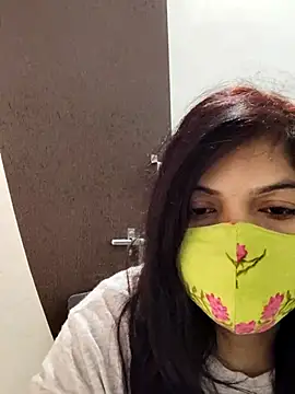 Snapshot of illay_love chatting on 02-08-25, 10:39 illay love online show from 02-08-25, 10:39