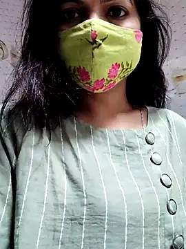 Snapshot of illay_love chatting on 02-15-25, 03:20 illay love online show from 02-15-25, 03:20