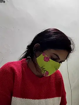 Snapshot of illay_love chatting on 02-17-25, 04:59 illay love online show from 02-17-25, 04:59